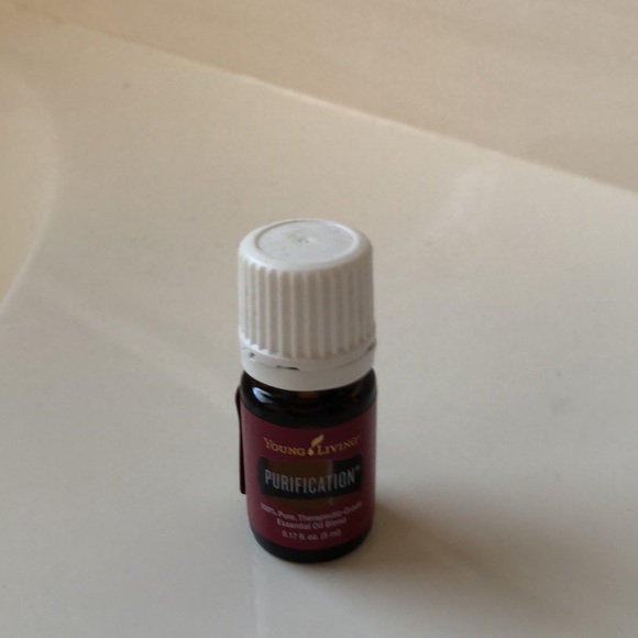 Bundle of Young Living Essential Oils - Picture 7 of 8